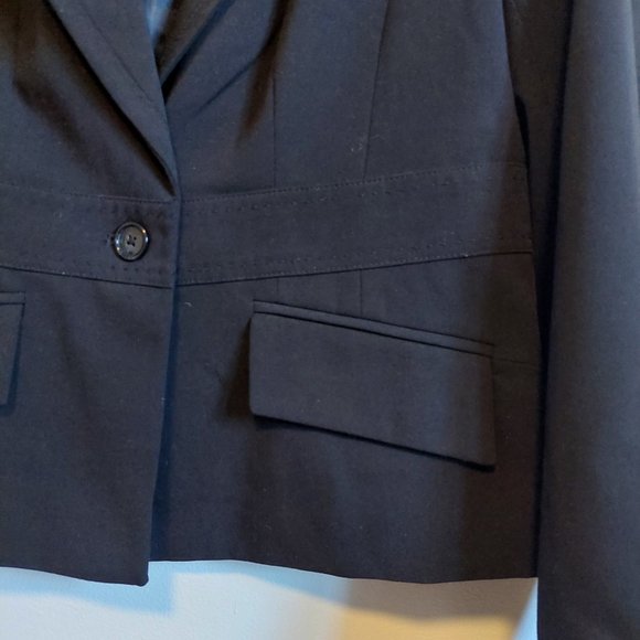 Worthington Ladies Fully Lined Black Blazer, Size 8 - Picture 3 of 13